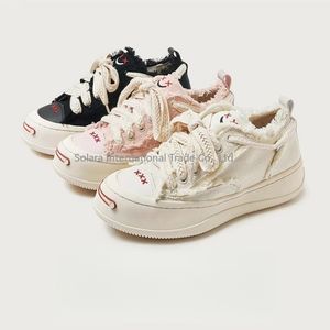 Tendances de la mode féminine 2026, baskets épaisses en toile personnalisées, respirantes, légères, pour l'extérieur, augmentant la taille, automne été - Product Image 3