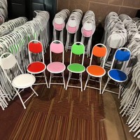 Vente en gros de chaise en acier noir empilable bon marché chaise de prière musulmane pliante tout en métal