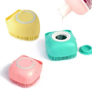 2024 Pet Shower Brush Silicone Pet Bath Brush Shampoo Dispenser Bath Massage Cat Dog Bath Brush com Soap Dispenser