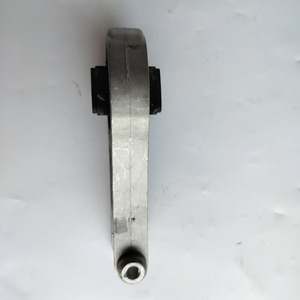 The Rear Foot <strong>Rubber</strong> Bracket Car Rear <strong>Engine</strong> <strong>Mounts</strong> Is Suitable for Wuling Baojun 7301.5 - Product Image 2