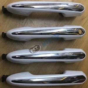 ชุดมือจับประตูด้านข้างโครเมียมสีเงินสำหรับรถยนต์แลนด์ครุยเซอร์ LC300 ปี 2022 - Product Image 3