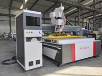 Machine de fabrication de portes ATC 1328/2040, routeur CNC ATC sans poussière pour le nesting, machine de découpe de meubles, machine de gravure sur bois CNC