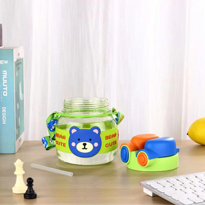 Botella de Agua de Plástico de Gran Capacidad (1000 ml) con Diseño de Oso 3D, Decoración de Dibujos Animados, con Doble Pajita, para Niños, Venta al por Mayor - Product Image 4