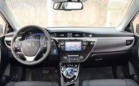 Toyota Corolla d'occasion 1.5L Essence Berline Conduite à Gauche Intérieur Cuir Faible Kilométrage 2015-2026 Source Export