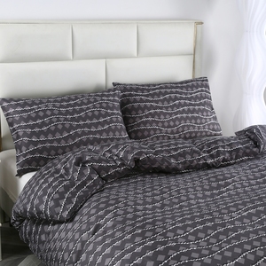 Bộ đồ giường sang trọng với thiết kế in thanh lịch và phong cách bao gồm gối thoải mái cho mục tiêu thoải mái - Product Image 3