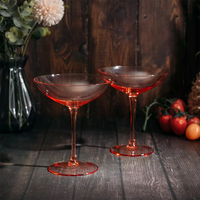 Verres à vin à longue tige de style nordique Vente en gros de qualité alimentaire Logo personnalisé haut de gamme Rose sans plomb pour verres à champagne et à margarita