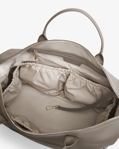Borsa Portatile Impermeabile per Mamma e Bambino, Grande Borsa 3 in 1 in Pelle PU e Microfibra, Zaino Fasciatoio con Nove Tasche - Product Image 6