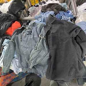 Vêtements d'occasion Ukay Bales, chemises <span class=keywords><strong>en</strong></span> jean <span class=keywords><strong>pour</strong></span> hommes et femmes, vêtements d'occasion mixtes, chemises <span class=keywords><strong>en</strong></span> jean de seconde main, vêtements d'occasion à <span class=keywords><strong>revendre</strong></span> - Product Image 5