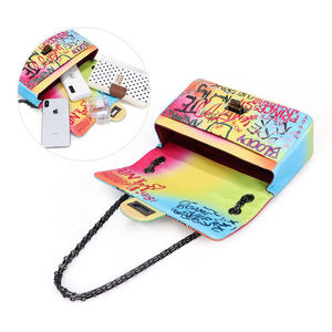 Bolsos de Hombro para Mujer de Alta Calidad al por Mayor 2025, Bolso de Mano con Graffiti Pintado Colorido, Conjunto de Bolso y Sandalias de Moda con Cadenas de Perlas de PU - Product Image 3