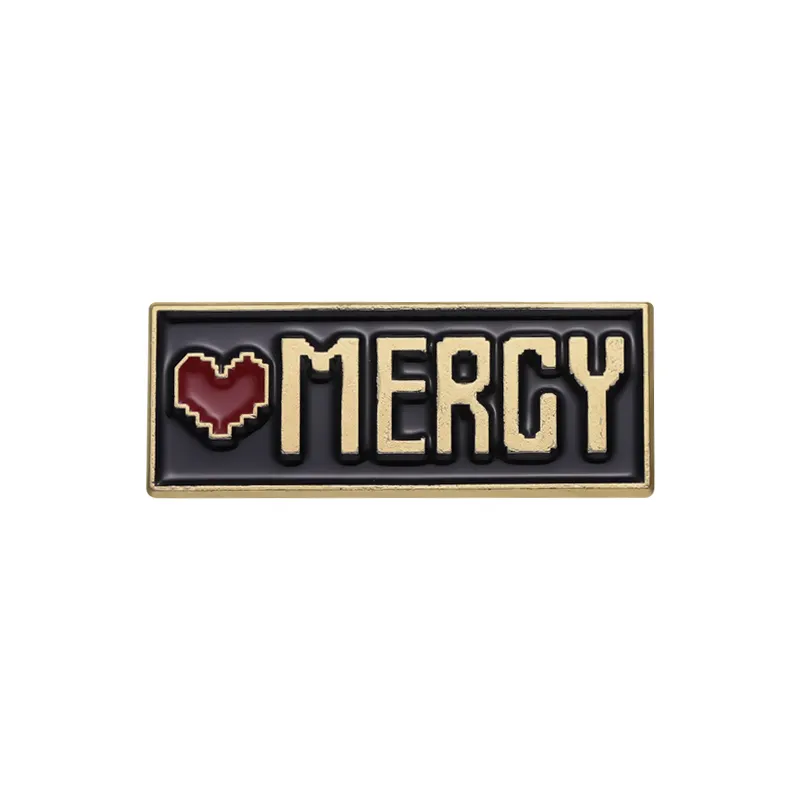 Gelap Aksesori romantis merah hati Mercy Enamel pin Gothic hitam bros untuk pakaian kerah Lapel lencana logam