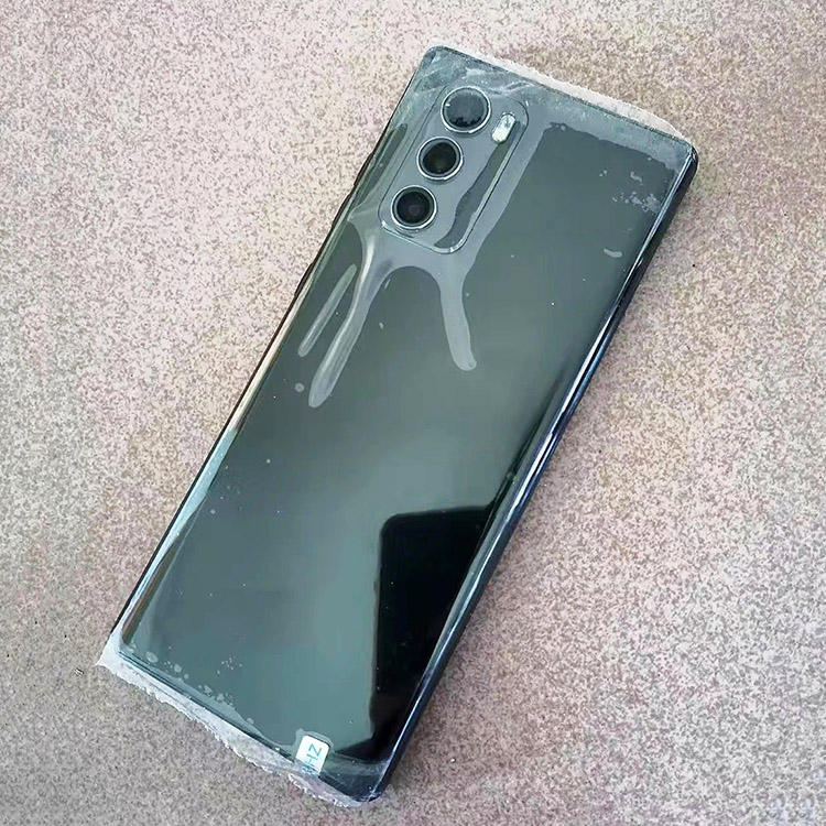 สีเขียว