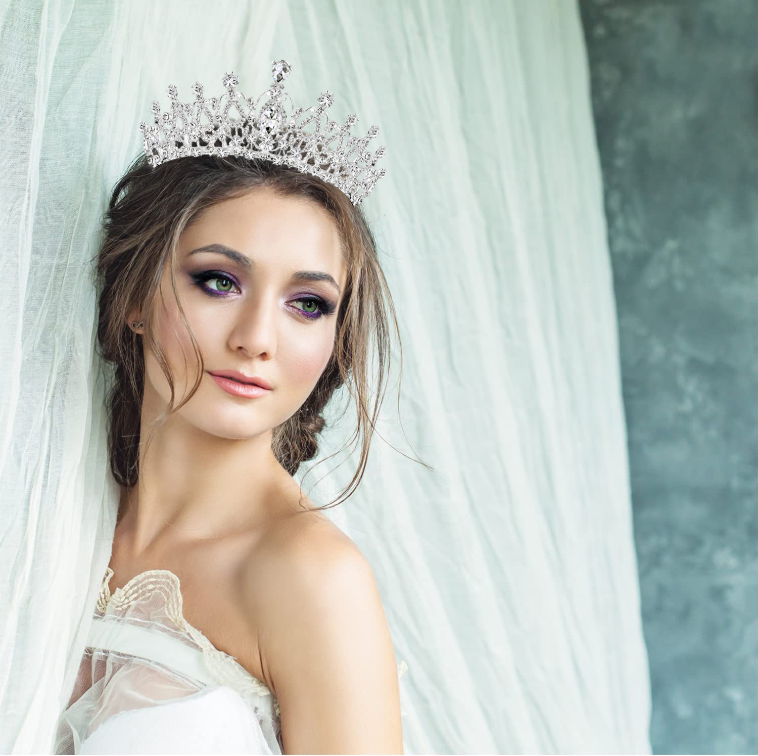 Wholesale Silver Crystal Tiara Queen Crown Headband Princess  display picture 2