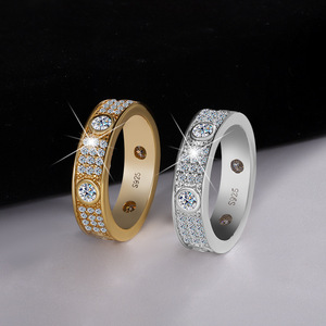 Anillos de Plata S925, Anillo de Eternidad de Lujo <span class=keywords><strong>con</strong></span> <span class=keywords><strong>Tres</strong></span> Hileras de Diamantes Moissanite, Anillo de Compromiso y Boda para Mujer y Hombre - Product Image 1