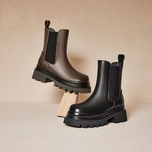 <span class=keywords><strong>Stivali</strong></span> Chelsea in pelle da donna Custom Premium resistenti Casual per uso esterno tinta unita con motivo nudo alla caviglia per l'estate autunno inverno - Product Image 6