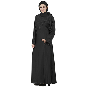 Abaya musulmane brodée sur la poitrine Service OEM personnalisable de style moyen-orient pour femmes - Product Image 5