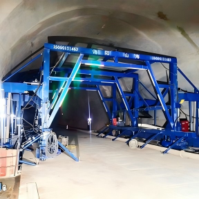 Véhicule de recherche de panneaux de coffrage en acier industriel automatique pour le gabarit de fossé de tunnel de train à grande vitesse - Product Image 3