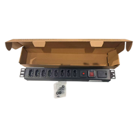 PDU universel intelligent personnalisé en usine 10A 16A 20A avec protection contre les surtensions, connecteurs C13/C19 en alliage d'aluminium pour rack de serveur