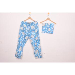 Conjunto de Pijama de Algodón Floral de Lujo y Elegante, Estampado a Mano, Ropa de Dormir para Mujer, Conjuntos de Ropa de Dormir Cómodos para Mujer - Product Image 4