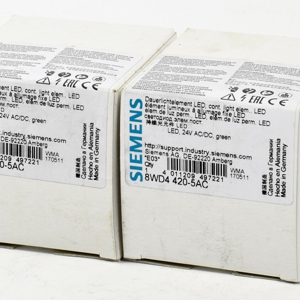 New in Box 2x Continuous Light Element LED Green 8WD4420-5AC 8WD4 420-5AC 1-YEAR WARRANTY PLC