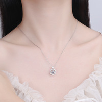 Collier en argent S925 avec moissanite, mini pendentif effet lumineux, chaîne câble à 4 griffes, luxe léger, style Qixi chinois, best-seller Douyin