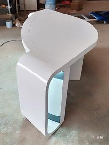 Escritorio de <span class=keywords><strong>noticias</strong></span> con logotipo de pantalla Led Escritorio de estudio personalizable Mesa de transmisión en vivo Estación de radio Mesa de transmisión Estación de TV <span class=keywords><strong>Noticias</strong></span> - Product Image 3