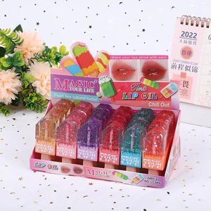 ชุดลิปกลอสสีน่ารัก24ชิ้นสำหรับผู้หญิงชุดลิปกรอสรูปไอศกรีมกันน้ำแวววาว