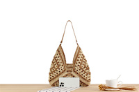 Offre Spéciale été femmes à la main Triangle tissé évider fleur seau fourre-tout sac à main luxe Boho paille plage sac à bandoulière