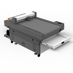 Machine de découpe et de pliage à plat Teneth Factory FC6011U pour PPF, film de protection automobile et film teinté pour vitres - Product Image 1
