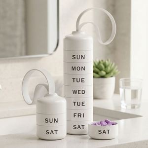 Organizador de Pastillas con Botón de Presión, Pastillero Semanal, Dispensador de Vitaminas y Medicamentos Portátil y Colorido para Viajes y Hogar - Product Image 2