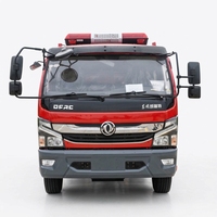 Petit camion-citerne à eau Dongfeng 4000L, véhicule de lutte contre l'incendie avec réservoir résistant à la corrosion pour le service d'incendie municipal
