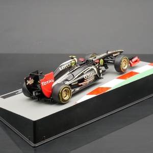 Coche de carreras de modelos fundidos a presión, 1 18, con 20 años de fábrica - Product Image 4