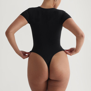 Combinaisons de sport pour femmes avec logo personnalisé, hauts de yoga à manches courtes basiques, légers, lisses, extensibles, ajustés, combinaisons de sport - Product Image 5
