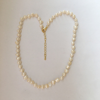 Collier ras du cou de 16 pouces + 5 cm, perles d'eau douce 100% naturelles, perles baroques de 6 mm nouées, durable, fermoir plaqué or 18 carats