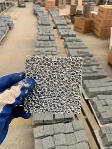 Пористая пена керамическая SIC Пена Керамический фильтр из карбида кремния соты для литья железа