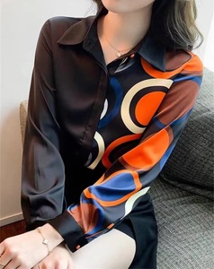 Blus Vintage musim gugur wanita, kaus blus desain bunga lengan panjang cetak bunga burung - Product Image 5