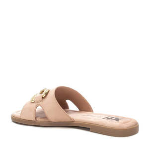 Zapatillas Planas para Mujer Xti 142938 Doradas con Detalle de Hebilla con Pedrería - Product Image 3