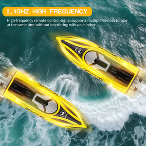 <span class=keywords><strong>Bateau</strong></span> RC 2.4G haute performance avec deux moteurs, capteur d'eau, alarme de batterie faible et longue autonomie pour les courses nautiques amateur - Product Image 6