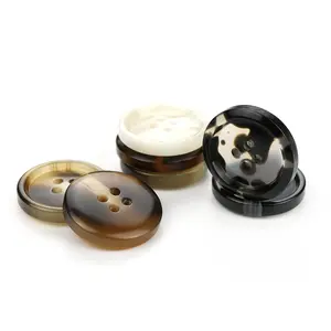 White Button Wholesale High Quality White Horn Buttons Custom 4 Holes Resin Cow Horn Buttons