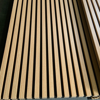 Bois à lattes Nature Smoky Oak Panneaux acoustiques Panneaux pour murs Vente en gros Nouveau design Panneaux à lattes Mur en bois