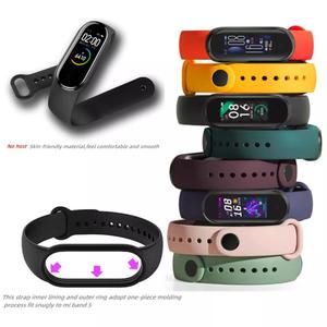 Correa de Muñeca de Silicona para <span class=keywords><strong>Amazfit</strong></span> <span class=keywords><strong>Band</strong></span> 5, Brazalete para Xiao <span class=keywords><strong>Mi</strong></span> <span class=keywords><strong>Band</strong></span> 5 6, Accesorios, Venta al Por Mayor de Fábrica - Product Image 2