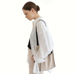 Stylish Canvas Handle Nature Color Eco-friendly Wholesale Custom Cotton Canvas Women's Tote <b>Bags</b> with Pocket for <b>Work</b> and Travel - Product Image 5