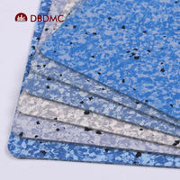 Revêtement de sol en vinyle PVC moderne de 6 mm d'épaisseur, antidérapant, imperméable, homogène, pour les chambres d'hôtel, texture parquet