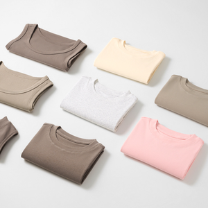 Camiseta de manga corta con cuello redondo y hombros descubiertos para mujer - Product Image 2