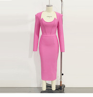 Tenues décontractées élégantes et sexy de marque de bonne qualité pour femmes, robe moulante noire unie à taille naturelle, coupe ajustée et respirante