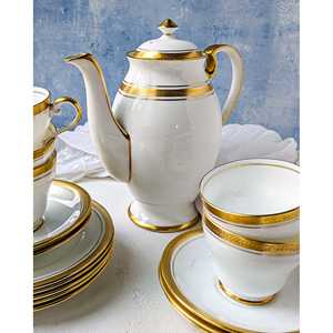 Cafetera de Seis Tazas Gabriella P. Ainsley para Juegos de Té - Product Image 1