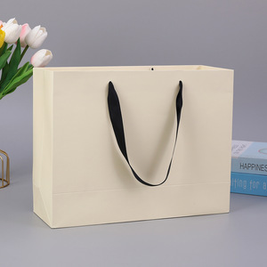 Bolsas de regalo plegables fáciles de materiales reciclados con diseño de logotipo personalizado Mango de cinta de estampado en caliente para regalo de promoción Compras de joyas - Product Image 6