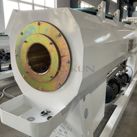 Ligne de production de machine d'extrusion automatique de tuyaux en PVC à double vis, prix usine, avec moteur, pompe et roulement