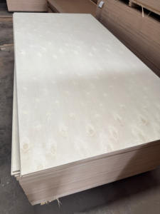 Compensato di Pioppo 4*8ft Cina E0 Compensato Commerciale per Decorazioni Interne ed Esterne - Product Image 4