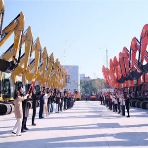 Excavadora Hidráulica HYUNDAI HX220L Usada Original, 20000 kg, Origen Corea - Product Image 5