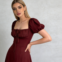 Robes pour femmes, style midi, décontractées, élégantes, pour les fêtes, les rendez-vous, le quotidien, en tissu tissé, coupe ajustée, col carré, manches bouffantes, détail de nœud, couleur bordeaux